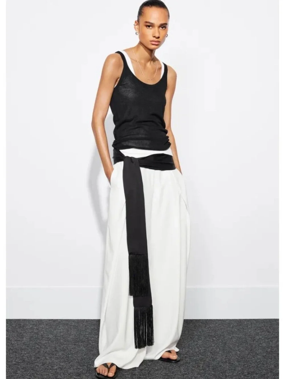 Zara elegant pleated